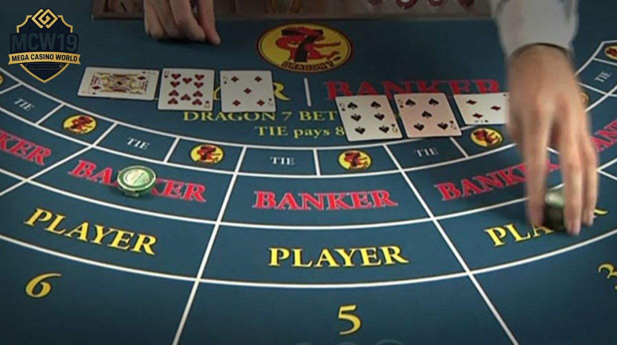 Cách chơi Baccarat - Luật chơi & mẹo thắng lớn cho người mới 2 Cách Chơi Baccarat: Luật Chi Tiết Cho Người Mới